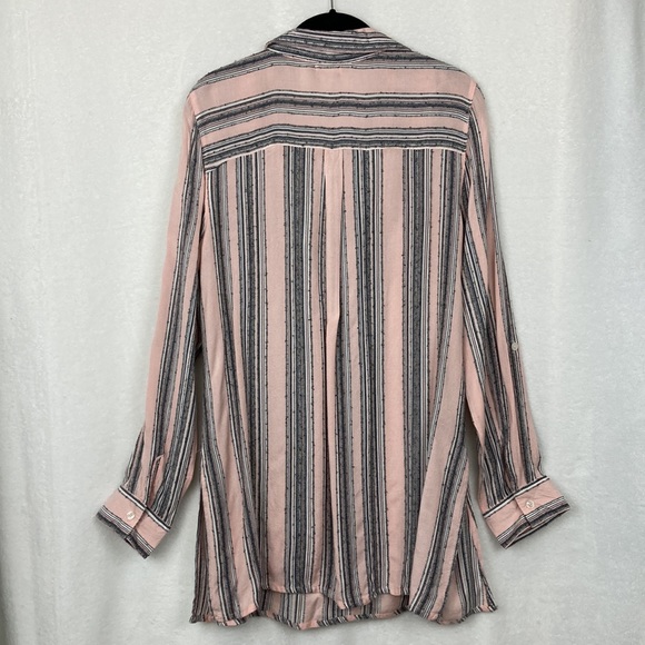 Tea Rose Women’s Pink & Grey Striped Tunic Top Sz Large - Picture 2 of 12